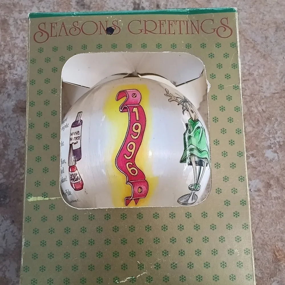 ☆NIB The Story Consultants Rudolphs Secret/An old salon tale Christmas Ornament
